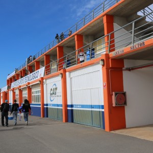 Tribuna Naranja Circuito Cheste