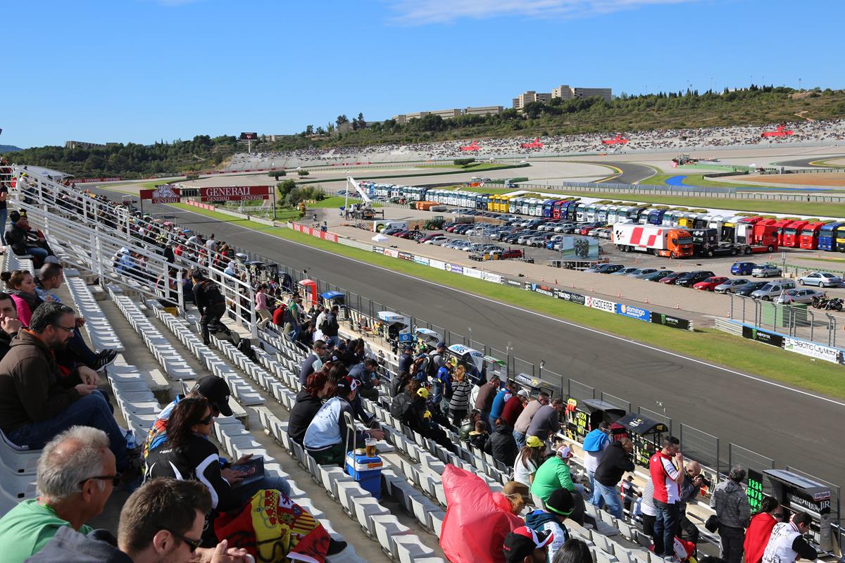 Tribuna Boxes