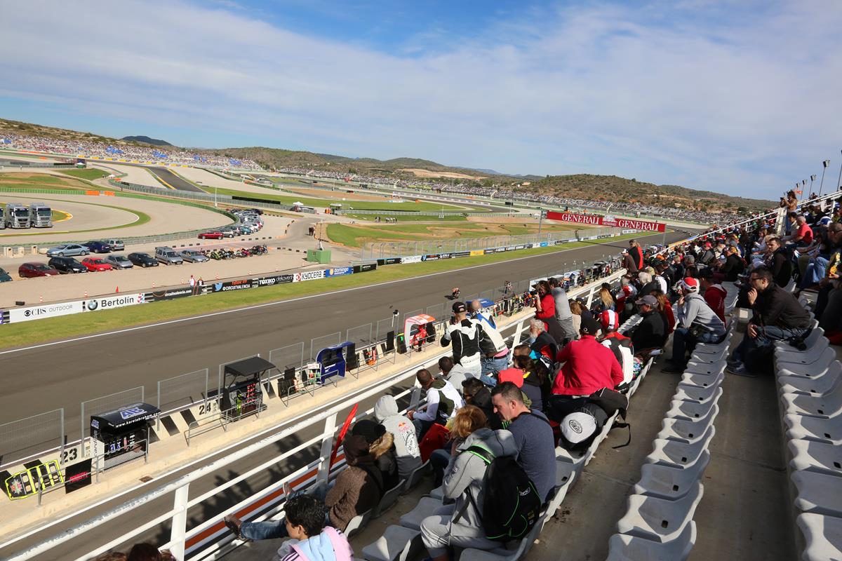 Tribuna Boxes