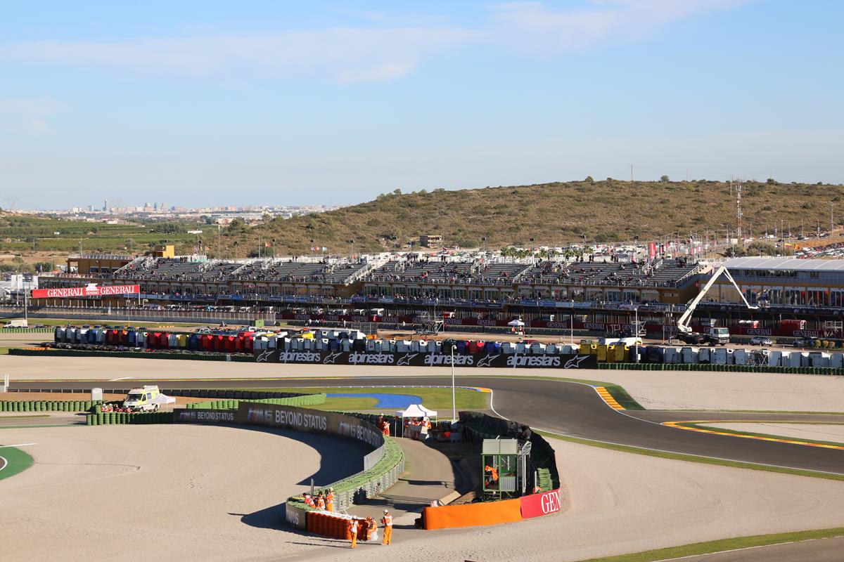 Tribuna Boxes